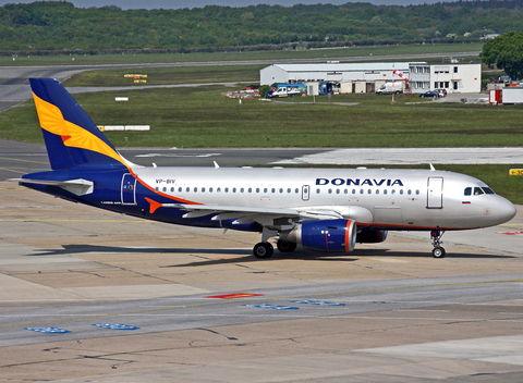 Donavia Airbus A319-115LR (VP-BIV) at  Hamburg - Fuhlsbuettel (Helmut Schmidt), Germany