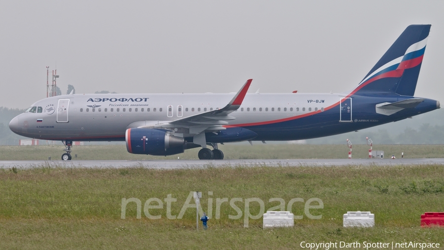Aeroflot - Russian Airlines Airbus A320-214 (VP-BJW) | Photo 235933