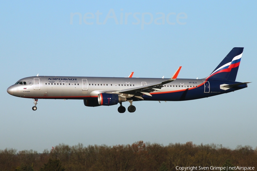 Aeroflot - Russian Airlines Airbus A321-211 (VP-BJX) | Photo 489745