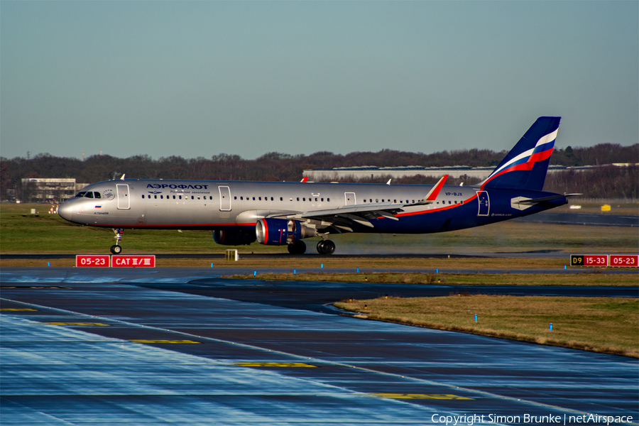 Aeroflot - Russian Airlines Airbus A321-211 (VP-BJX) | Photo 543170