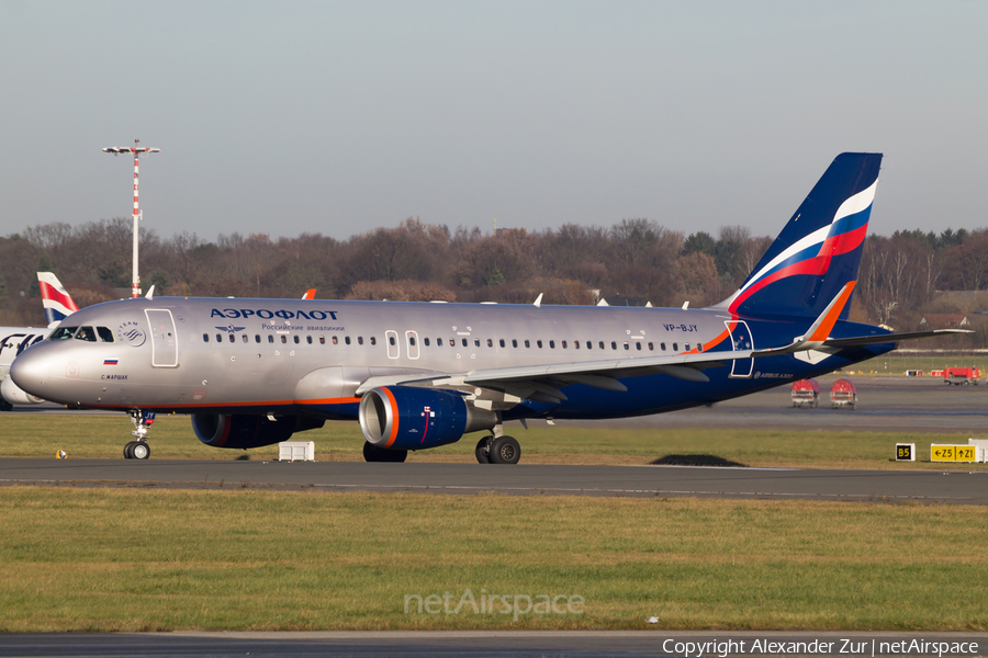 Aeroflot - Russian Airlines Airbus A320-214 (VP-BJY) | Photo 132975