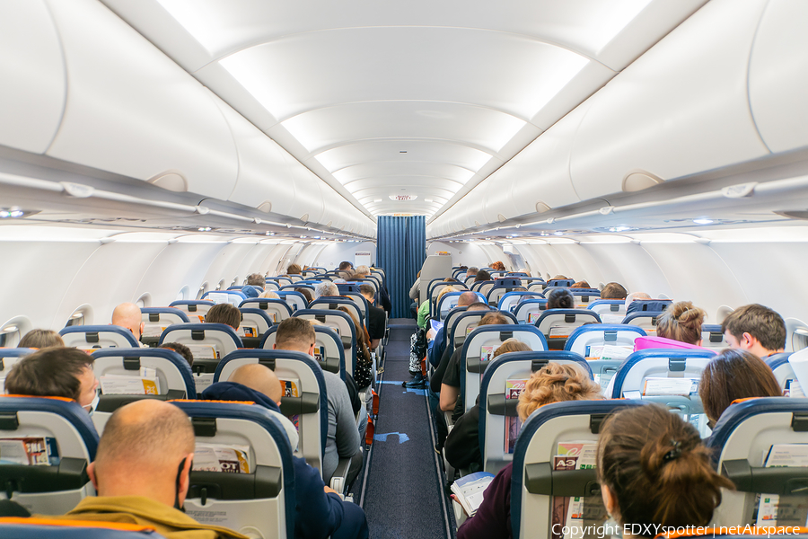 Aeroflot - Russian Airlines Airbus A321-211 (VP-BKQ) | Photo 488226