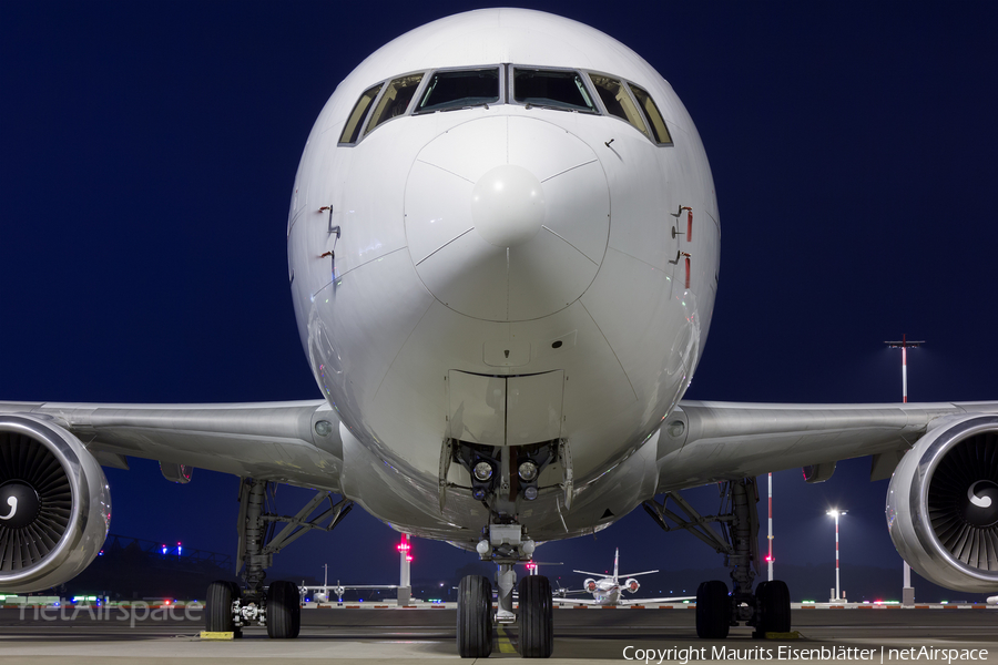 Kalair Boeing 767-3P6(ER) (VP-BKS) | Photo 40792