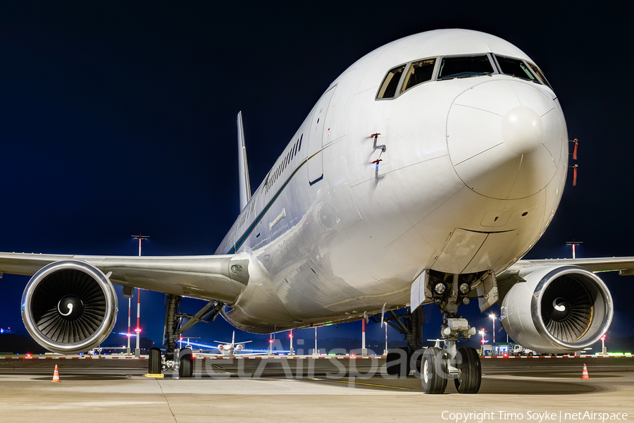 Kalair Boeing 767-3P6(ER) (VP-BKS) | Photo 34819