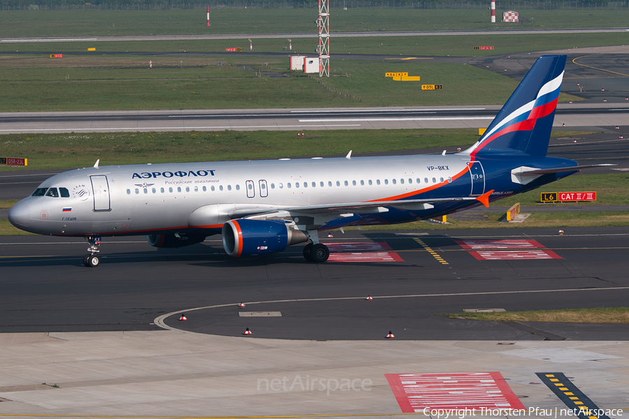 Aeroflot - Russian Airlines Airbus A320-214 (VP-BKX) | Photo 64619