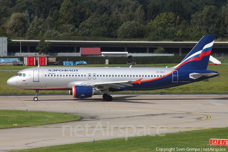 Aeroflot - Russian Airlines Airbus A320-214 (VP-BKX) | Photo 188932