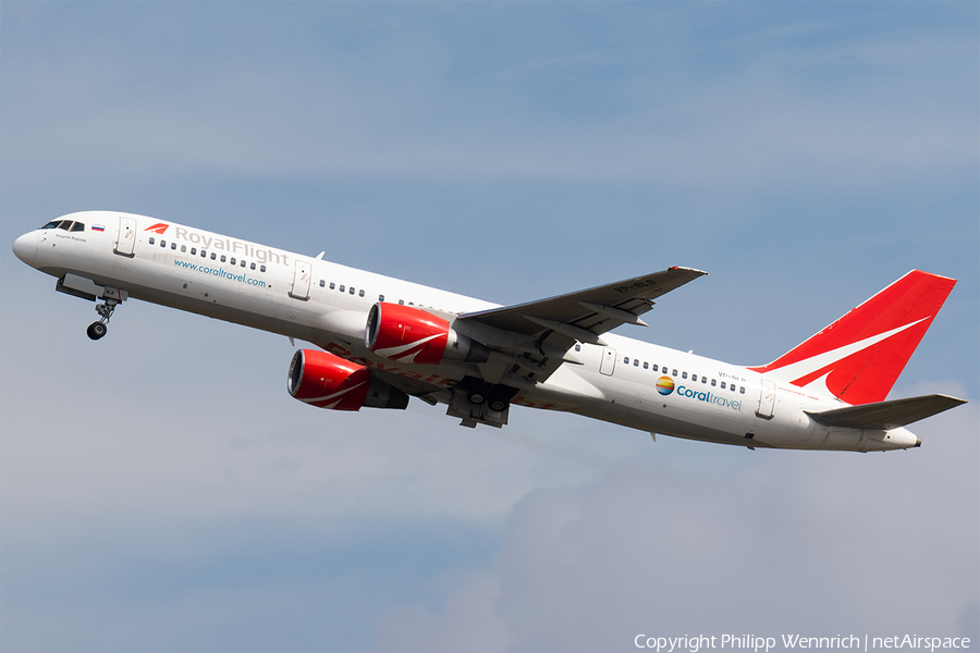 Royal Flight Boeing 757-231 (VP-BLB) | Photo 367662