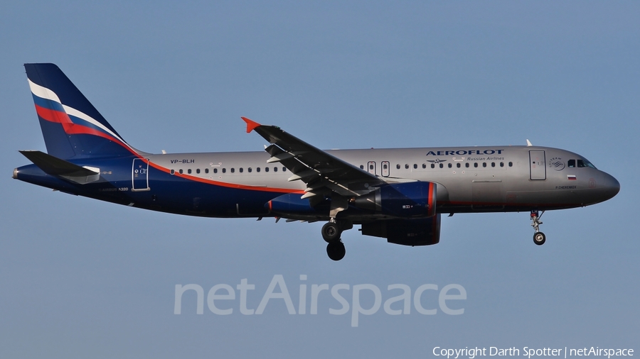 Aeroflot - Russian Airlines Airbus A320-214 (VP-BLH) | Photo 214775