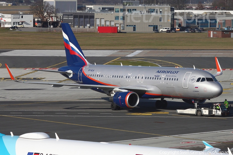 Aeroflot - Russian Airlines Airbus A320-214 (VP-BLN) | Photo 294586