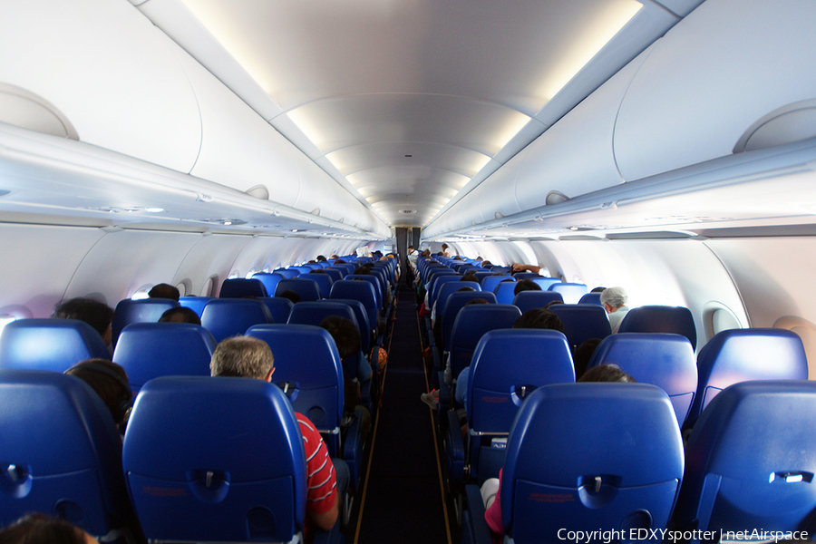 Aeroflot - Russian Airlines Airbus A320-214 (VP-BLP) | Photo 345084