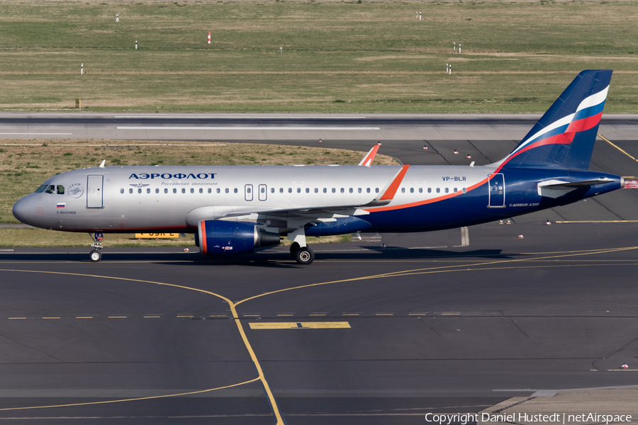 Aeroflot - Russian Airlines Airbus A320-214 (VP-BLR) | Photo 425687