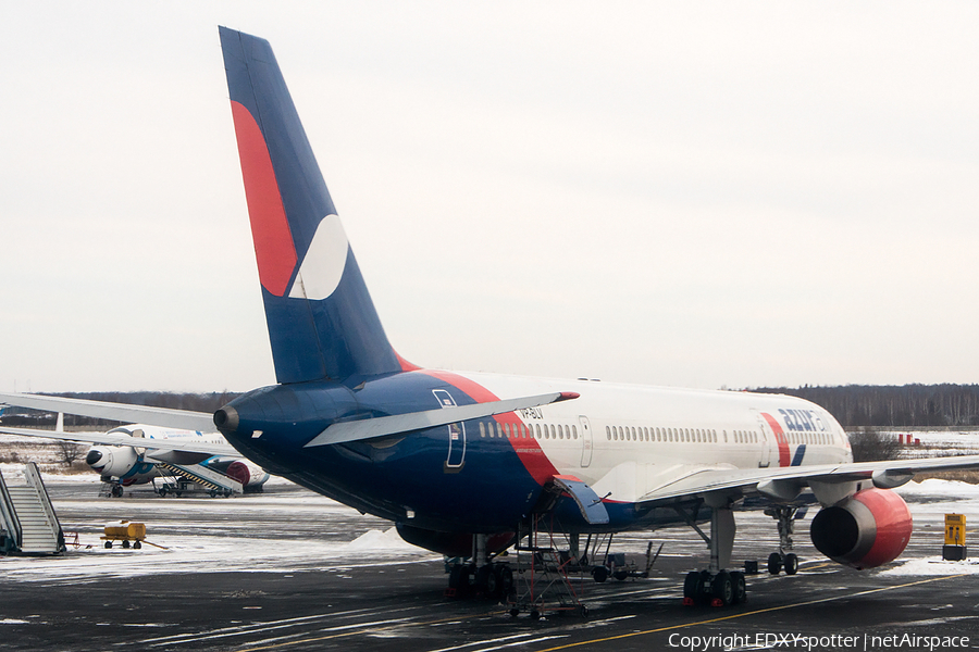 Azur Air Boeing 757-28A (VP-BLV) | Photo 280822