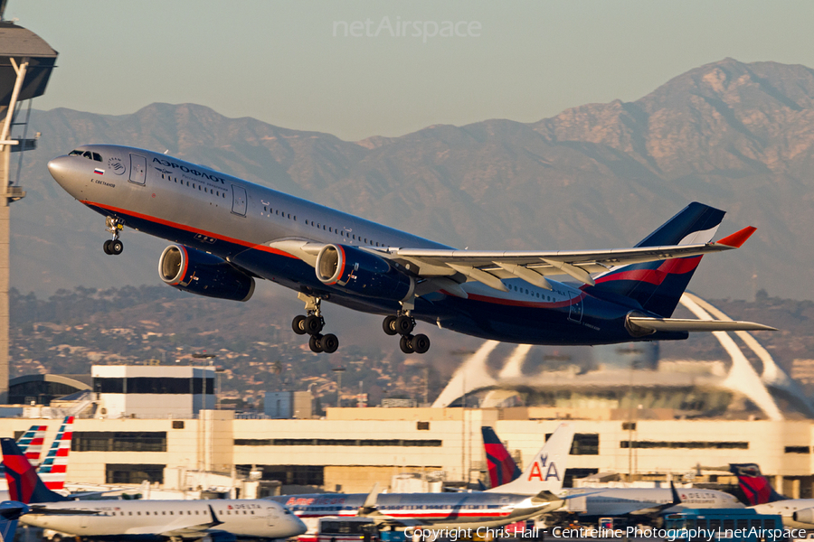 Aeroflot - Russian Airlines Airbus A330-243 (VP-BLX) | Photo 94526