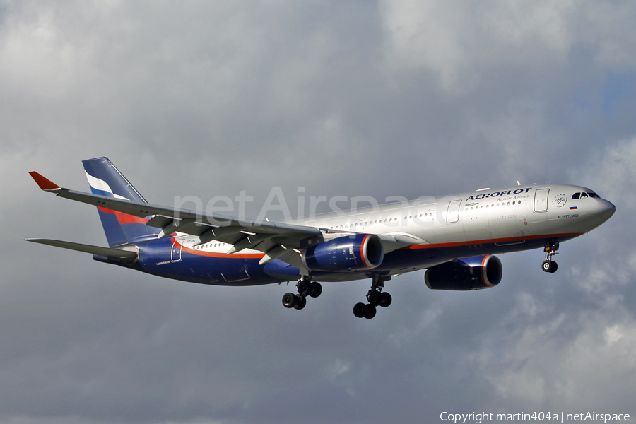 Aeroflot - Russian Airlines Airbus A330-243 (VP-BLX) | Photo 42175