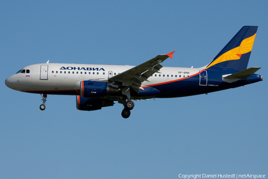 Donavia Airbus A319-111 (VP-BNB) | Photo 417278