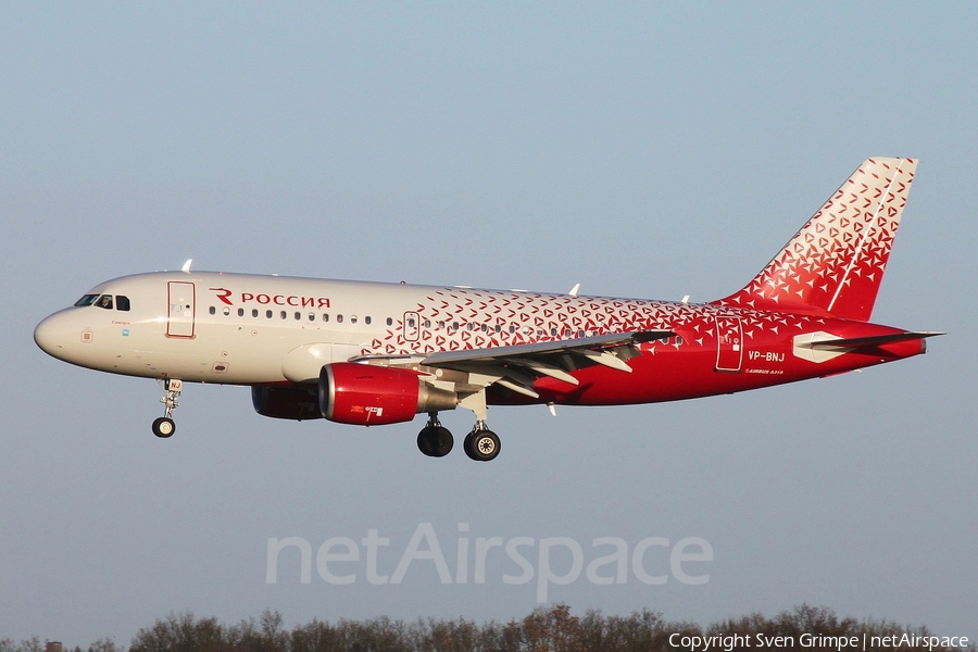 Rossiya - Russian Airlines Airbus A319-111 (VP-BNJ) | Photo 139575