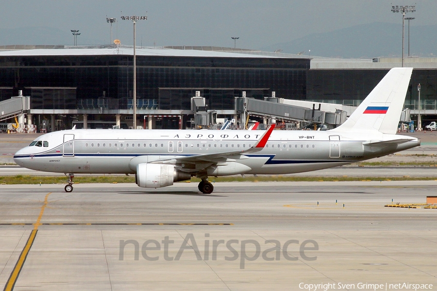 Aeroflot - Russian Airlines Airbus A320-214 (VP-BNT) | Photo 105159