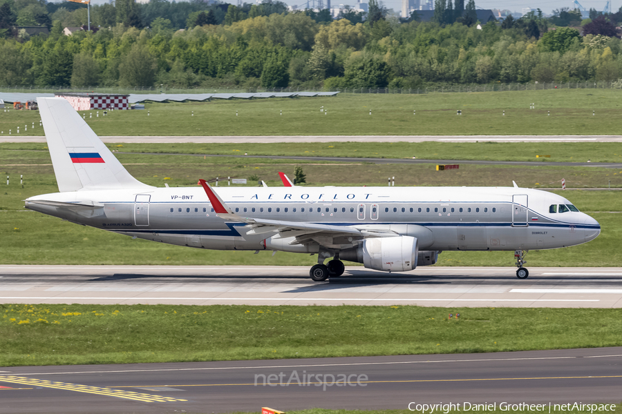 Aeroflot - Russian Airlines Airbus A320-214 (VP-BNT) | Photo 116737