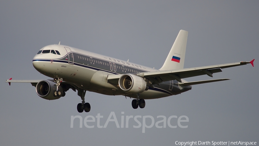 Aeroflot - Russian Airlines Airbus A320-214 (VP-BNT) | Photo 214087