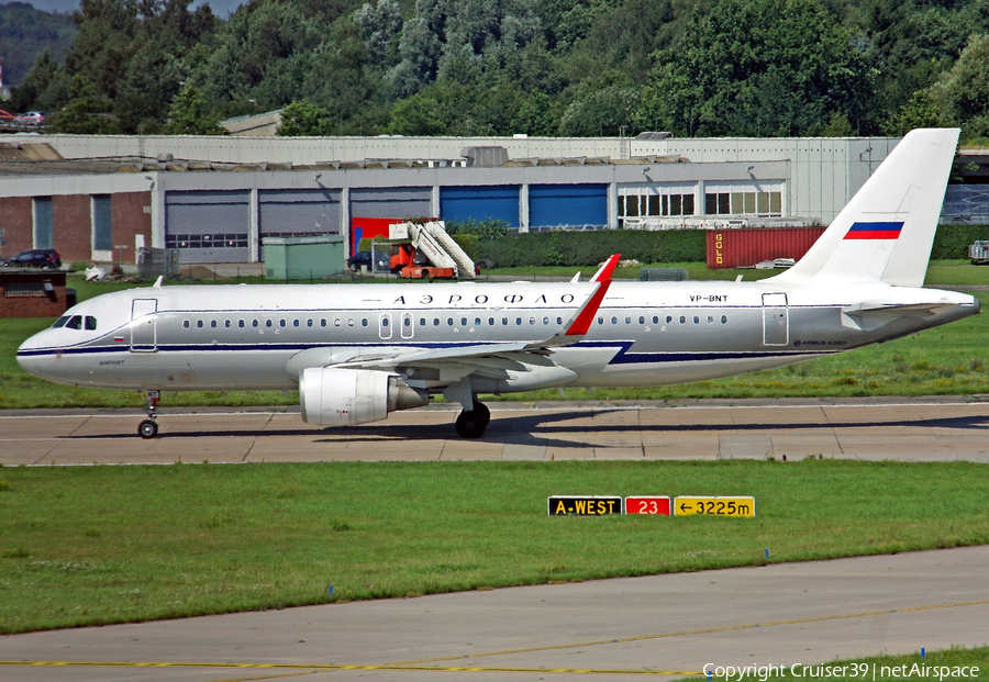 Aeroflot - Russian Airlines Airbus A320-214 (VP-BNT) | Photo 130035