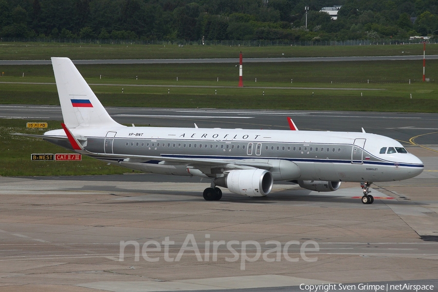Aeroflot - Russian Airlines Airbus A320-214 (VP-BNT) | Photo 77397
