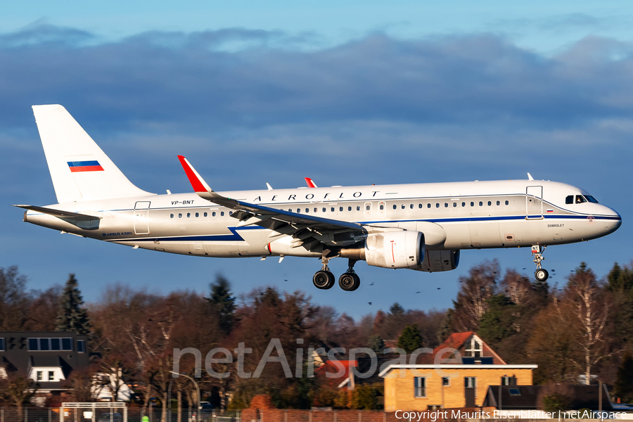 Aeroflot - Russian Airlines Airbus A320-214 (VP-BNT) | Photo 292563