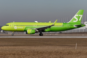 S7 Airlines Airbus A320-214 (VP-BOG) at  Munich, Germany