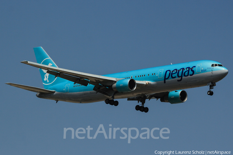 Ikar Boeing 767-3G5(ER) (VP-BOY) | Photo 63179