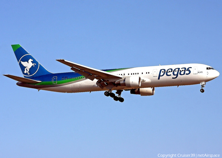 Ikar Boeing 767-3G5(ER) (VP-BOZ) | Photo 75170