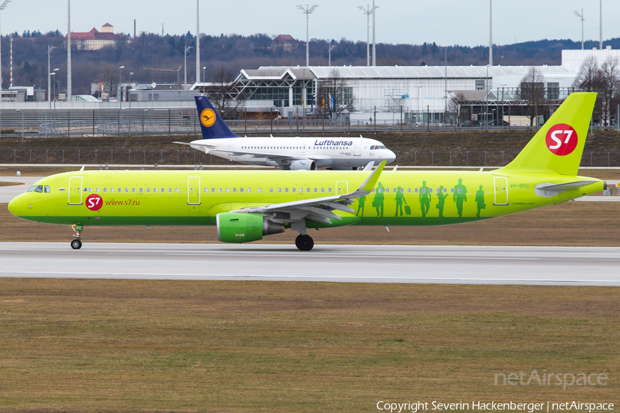 S7 Airlines Airbus A321-211 (VP-BPC) | Photo 210637