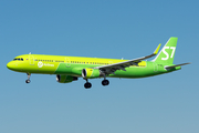 S7 Airlines Airbus A321-211 (VP-BPO) at  Barcelona - El Prat, Spain