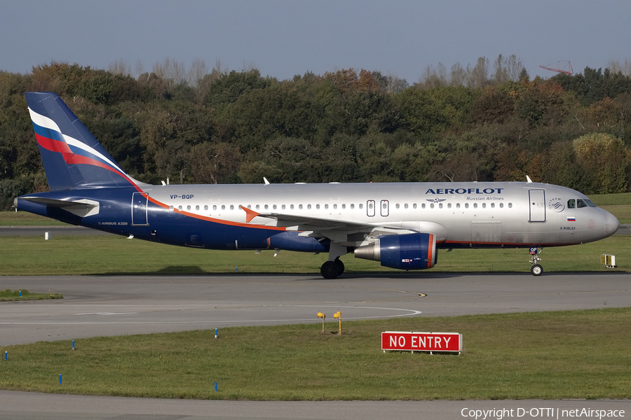 Aeroflot - Russian Airlines Airbus A320-214 (VP-BQP) | Photo 456063