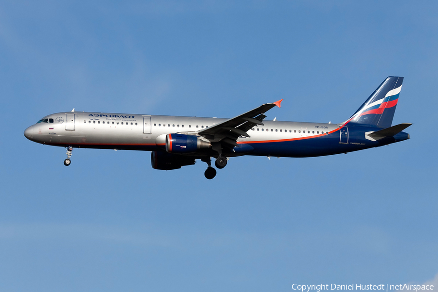 Aeroflot - Russian Airlines Airbus A321-211 (VP-BQR) | Photo 526584