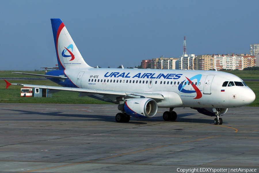 Ural Airlines Airbus A319-112 (VP-BTE) | Photo 277872