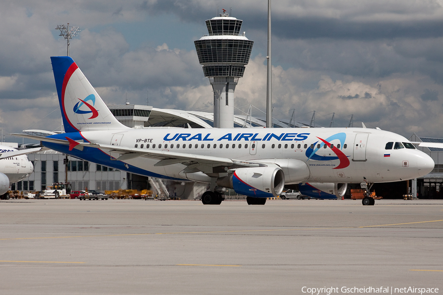 Ural Airlines Boeing 737-522 (VP-BTE) | Photo 78561