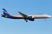 Aeroflot - Russian Airlines Airbus A321-211 (VP-BTG) at  London - Heathrow, United Kingdom