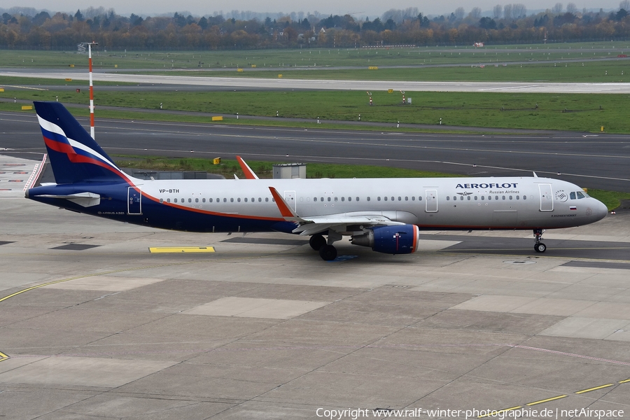Aeroflot - Russian Airlines Airbus A321-211 (VP-BTH) | Photo 429889