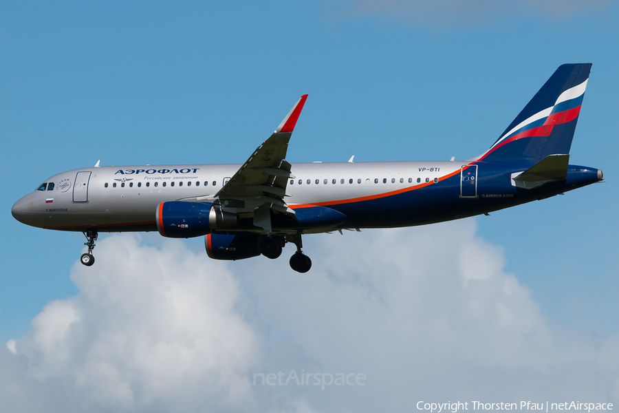 Aeroflot - Russian Airlines Airbus A320-214 (VP-BTI) | Photo 106332