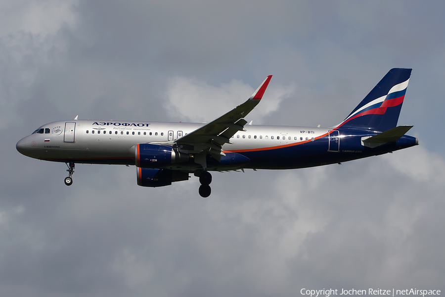 Aeroflot - Russian Airlines Airbus A320-214 (VP-BTI) | Photo 106388