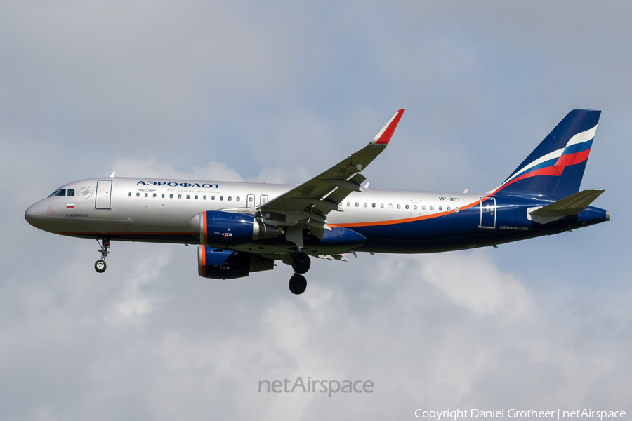 Aeroflot - Russian Airlines Airbus A320-214 (VP-BTI) | Photo 106550