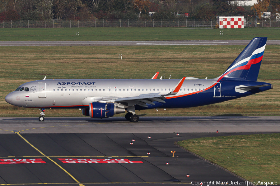 Aeroflot - Russian Airlines Airbus A320-214 (VP-BTJ) | Photo 490924