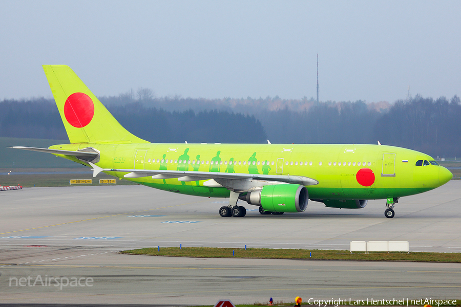 S7 Airlines Airbus A310-304 (VP-BTJ) | Photo 388128