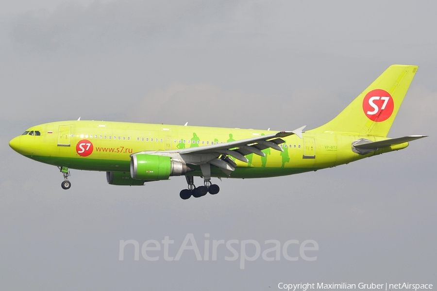 S7 Airlines Airbus A310-304 (VP-BTJ) | Photo 112281