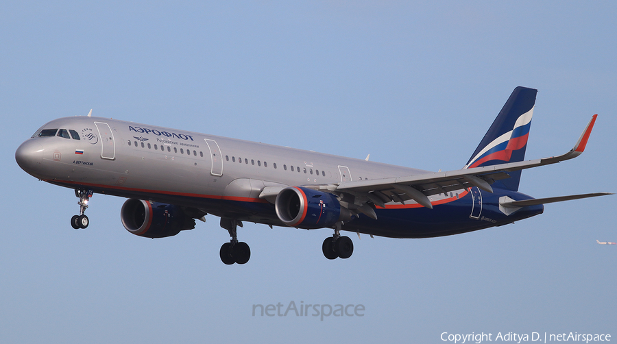 Aeroflot - Russian Airlines Airbus A321-211 (VP-BTK) | Photo 365225