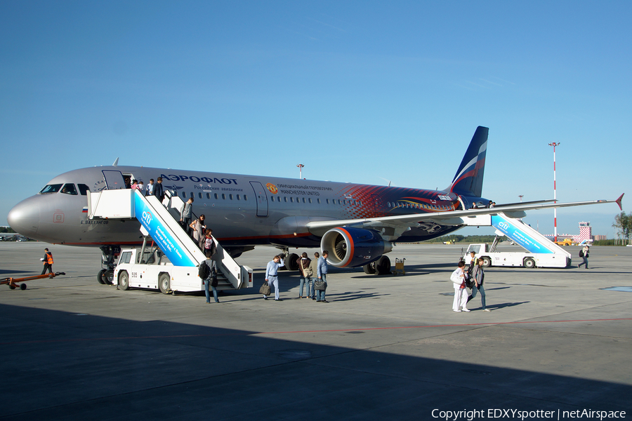 Aeroflot - Russian Airlines Airbus A321-211 (VP-BTL) | Photo 345108