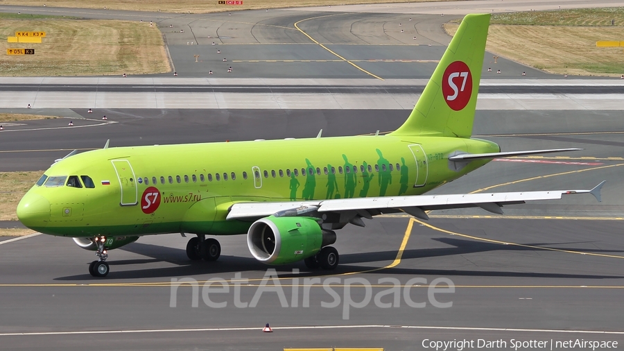 S7 Airlines Airbus A319-114 (VP-BTQ) | Photo 212337
