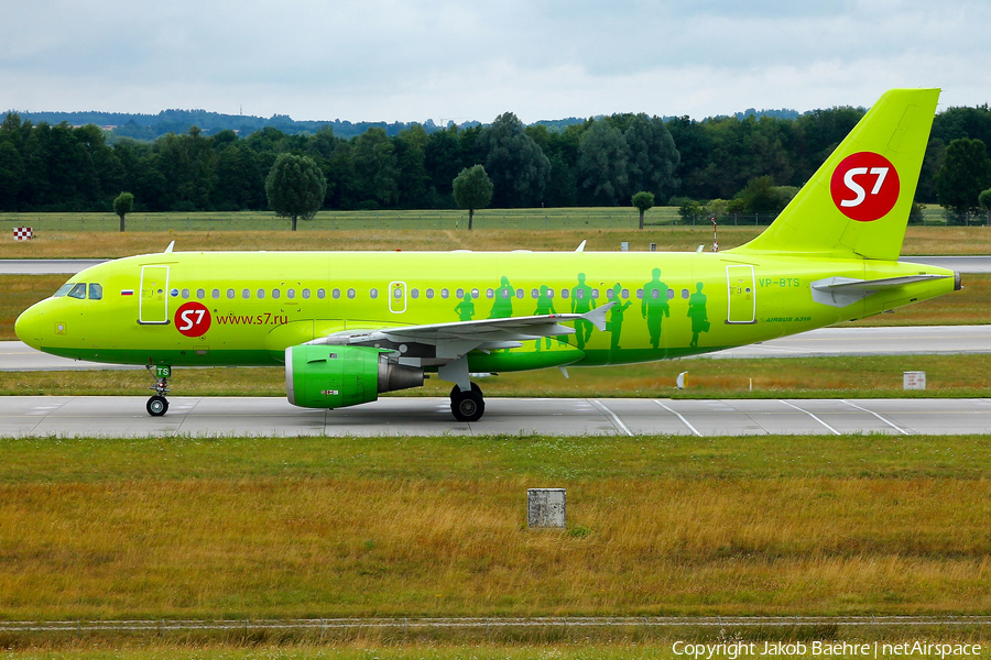 S7 Airlines Airbus A319-114 (VP-BTS) | Photo 173797
