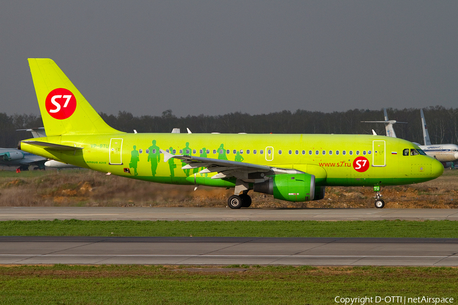 S7 Airlines Airbus A319-114 (VP-BTU) | Photo 383361