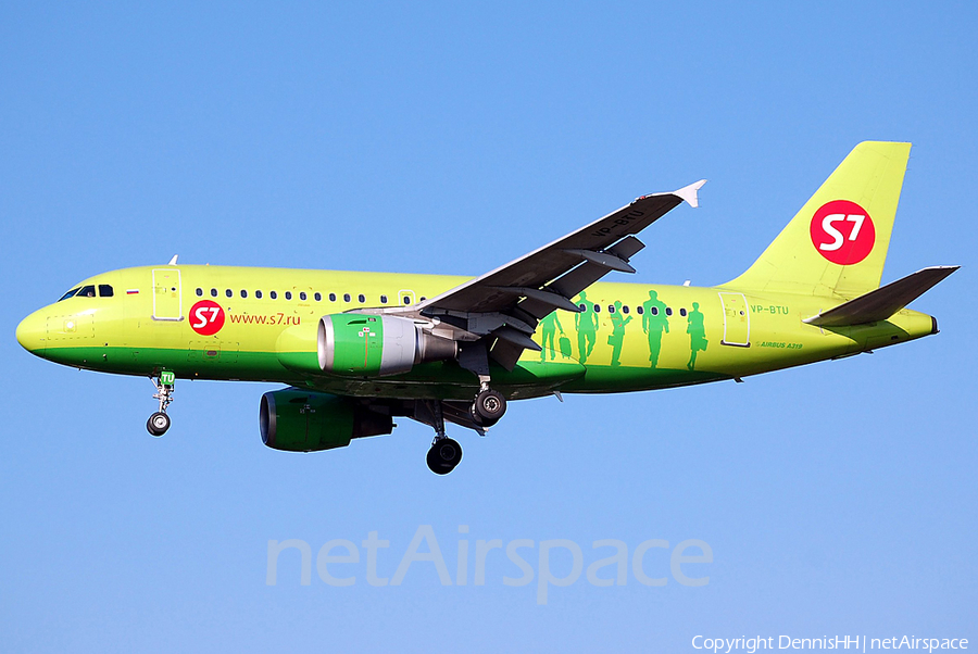 S7 Airlines Airbus A319-114 (VP-BTU) | Photo 364520