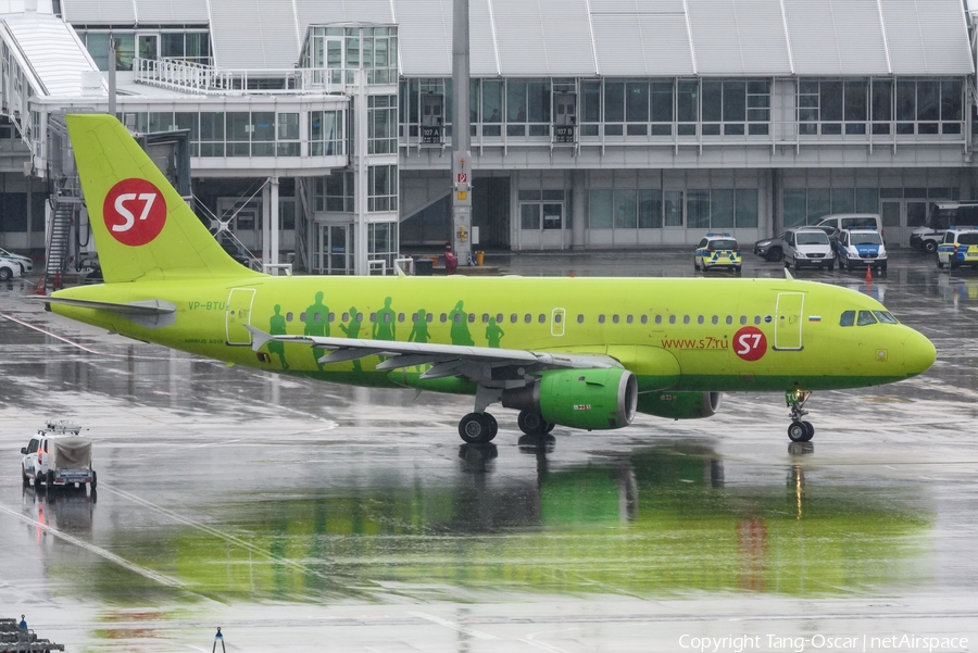 S7 Airlines Airbus A319-114 (VP-BTU) | Photo 296929